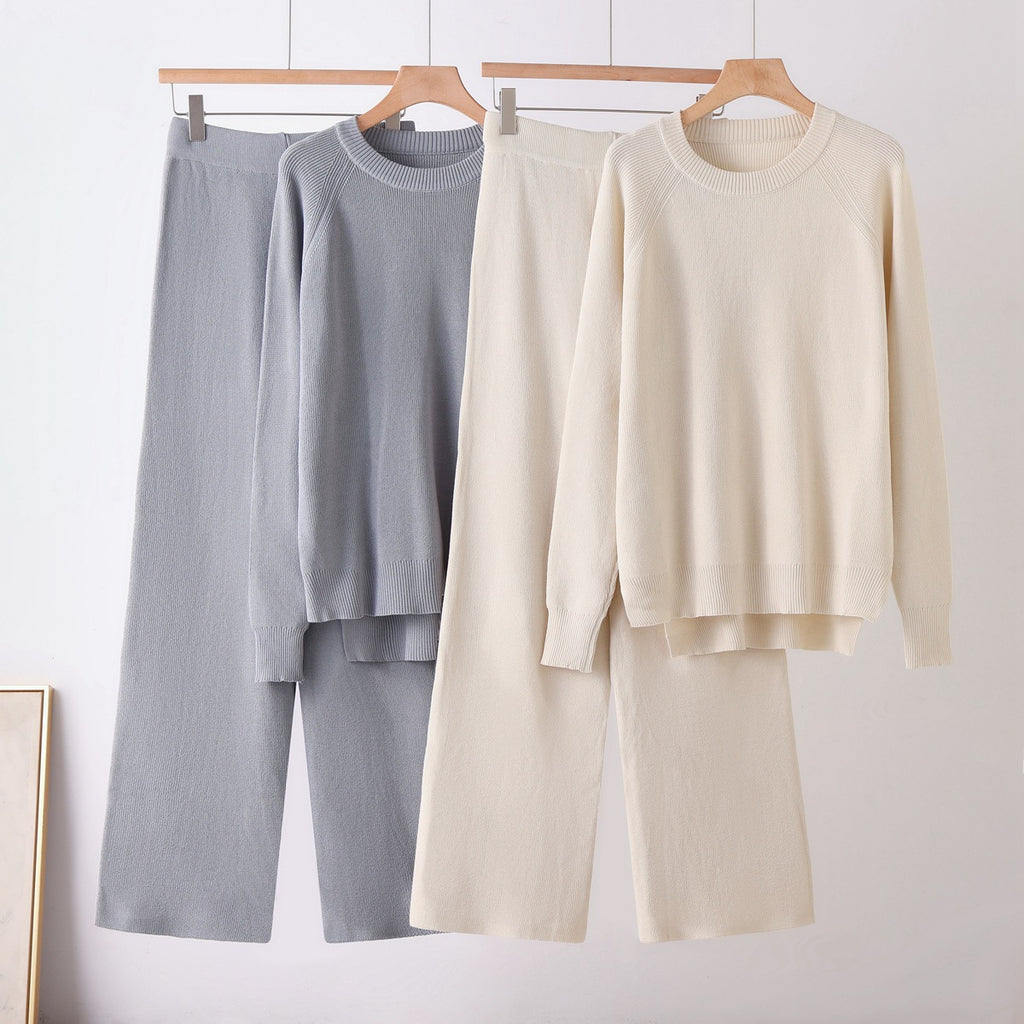 Ensemble deux-pièces pour femmes avec pantalon large, manches longues amples et col rond