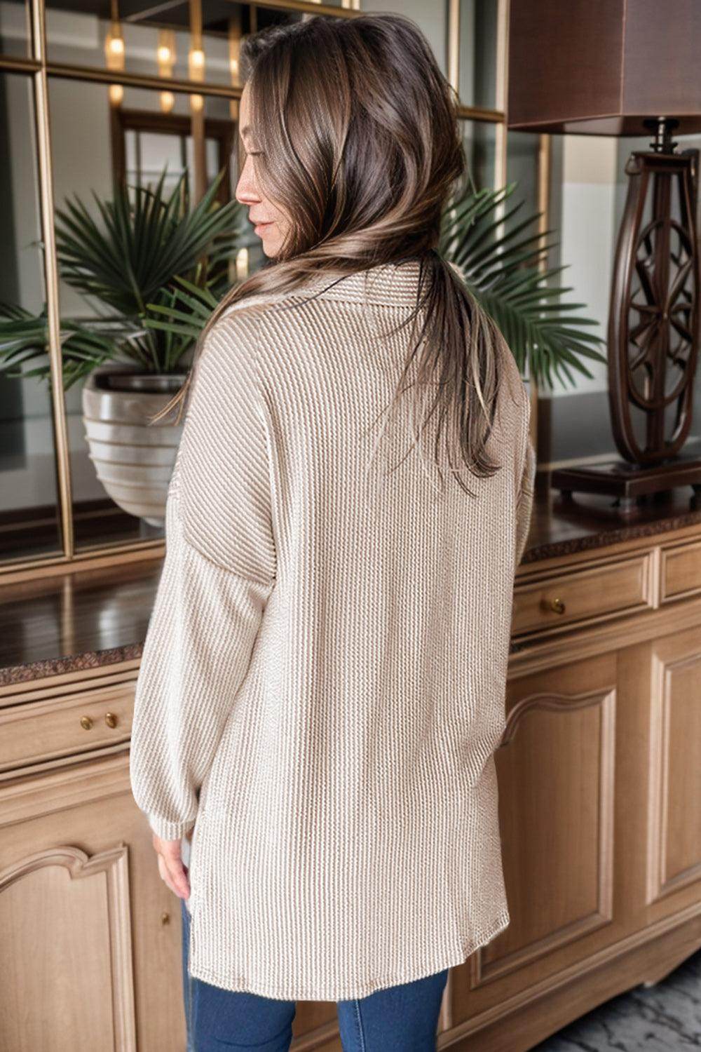 Veste à boutons avec sequins et épaules tombantes pour femmes