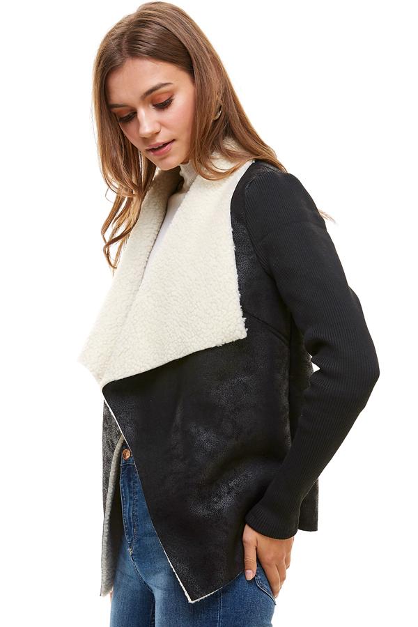 Veste col drapé en sherpa